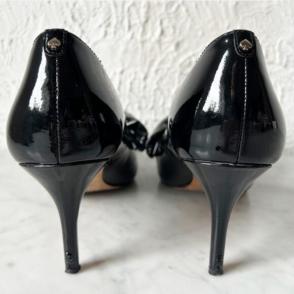 Kate Spade Strudel Black Patent Leather Twist Bow Pumps 3" Heels - Women's 8.5 - Picture 4 of 9